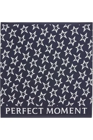 Perfect Moment Star-print cotton beach towel