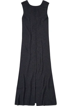 Closed Sleeveless knitted maxi dress