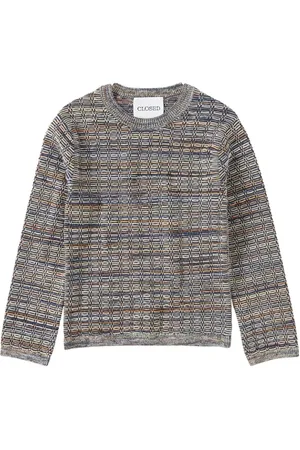 Closed Abstract-pattern jumper
