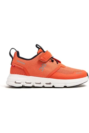 On Running Cloud Play low-top sneakers
