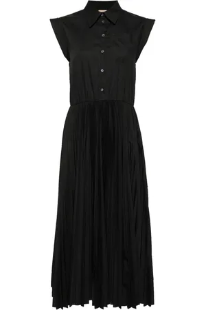 Nº21 Cap-sleeve pleated shirtdress