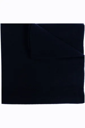 Lisa Yang The Paris cashmere scarve