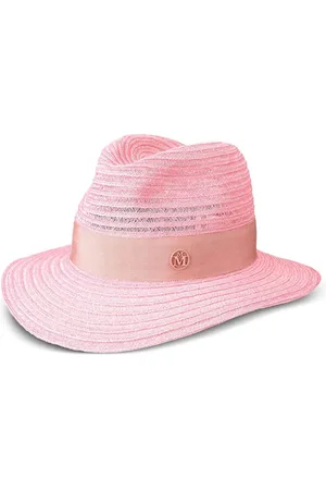 Le Mont St Michel Henrietta logo-plaque hat