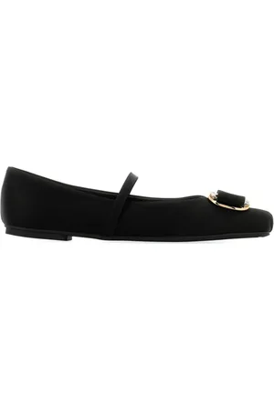 Salvatore Ferragamo New Vara plate ballerina shoes