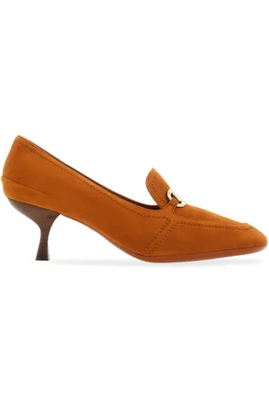 Salvatore Ferragamo New Vara buckle loafers