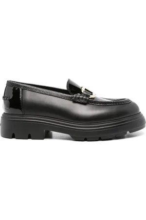 Salvatore Ferragamo Gancini-plaque loafers