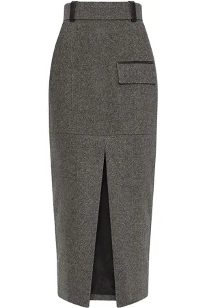 The Mannei Nepesi skirt