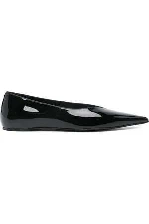 Totême The Patent Asymmetric ballerina shoes