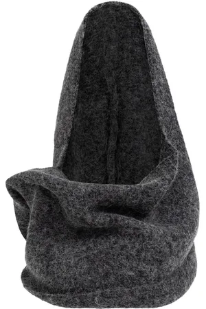 Gestuz AlphaGZ scarf