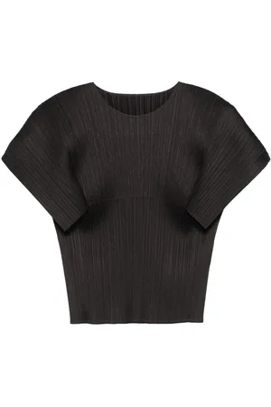 PLEATS PLEASE ISSEY MIYAKE MC August top