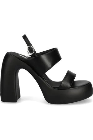 Karl Lagerfeld Astragon sandals