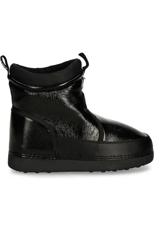 Moschino Logo-print boots