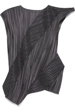 PLEATS PLEASE ISSEY MIYAKE Cosmic Rays vest