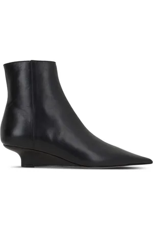 Totême 40mm Sharp boots