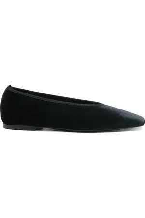 Totême Minimalist ballerinas