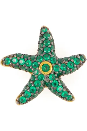 Begüm Khan Sea Star piercing