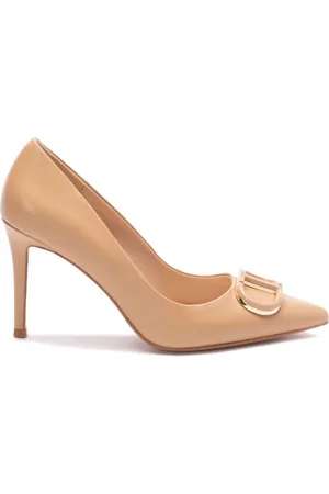 Twin-Set Oval T-plaque pumps