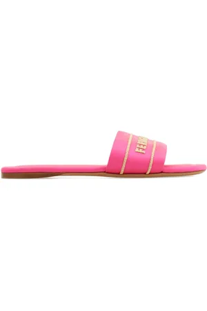 Salvatore Ferragamo Logo slides