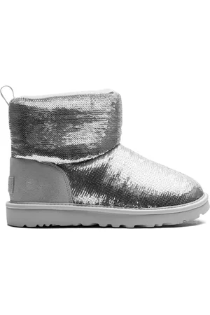 UGG Classic Mini boots