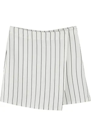 DKNY Striped shorts