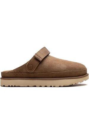 UGG Goldenstar "Chestnut" clogs