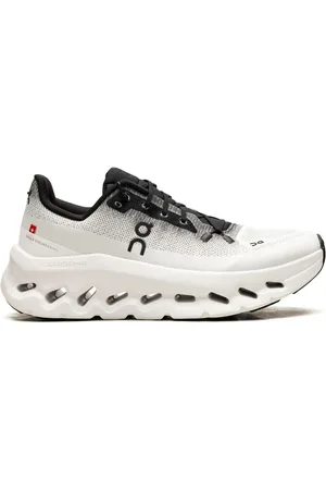 On Running Cloudtilt mesh sneakers
