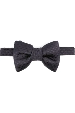 Tom Ford Polka-dot bow tie