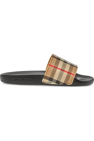 Burberry sandals hotsell for toddlers