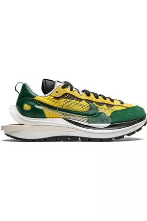 Nike Men Flat & Low Sneakers - X sacai VaporWaffle "Tour Yellow" sneakers