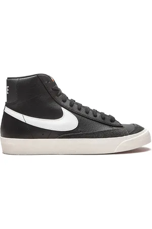 Nike Blazer Mid 