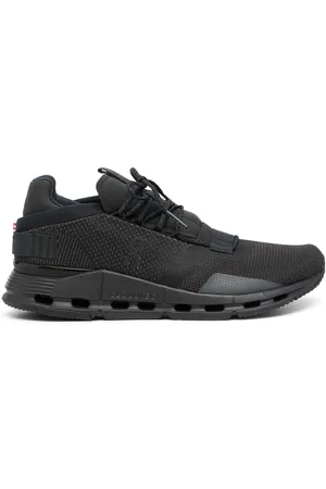 On Running Cloudnova low-top sneakers
