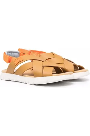 Camper Oruga crossover strap sandals