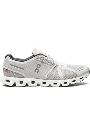 On Running Cloud 5 running sneakers