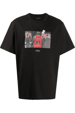 Throwback. Michael Jordan graphic print T-shirt