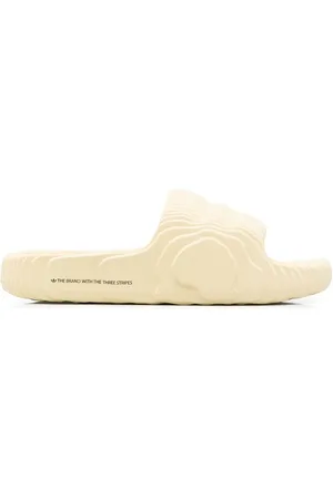 Adidas Yeezy Desert Sand Foam Slides - Farfetch