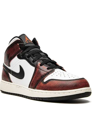 Jordan Air Jordan 1 Mid SE "Infrared" sneakers