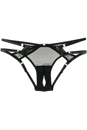 Something Wicked Nina briefs