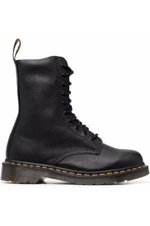 Dr. Martens 490 virginia leather boots