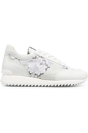 LE SILLA Lace-embroidered leather sneakers