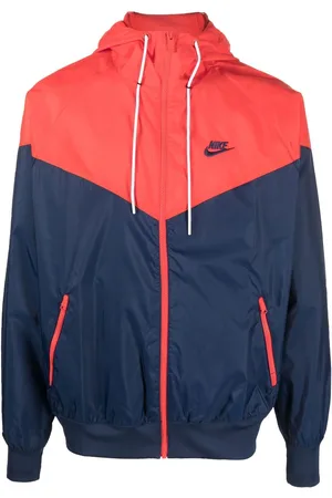 Men's Nike Jackets - up to −82% | Stylight