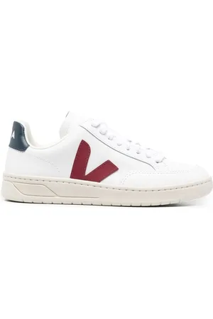 Veja Logo-patch lace-up sneakers