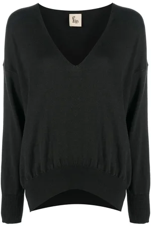 Paula V-neck cashmere jumper