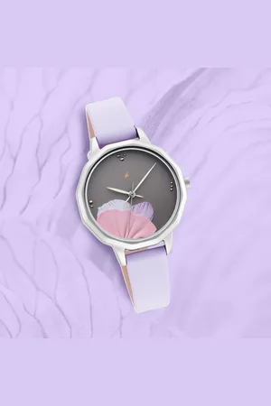Fastrack Uptown Retreat Quartz Analog Grey Dial Leather Strap Watch for Girls