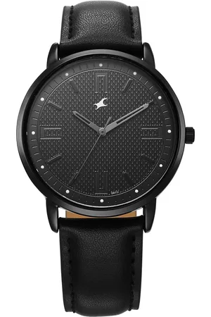 Fastrack Stunners X Quartz Analog Dial Leather Strap Watch For Guys