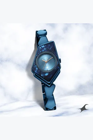 Fastrack Younique Quartz Analog Blue Dial Metal Strap Watch for Girls