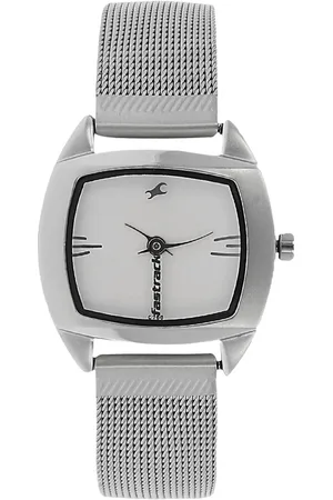 Fastrack Quartz Analog Silver Dial Metal Strap Watch for Girls