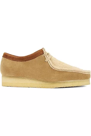 Clarks Boots - products on sale |