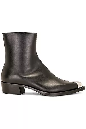 Alexander McQueen Men Boots - Boot in Black