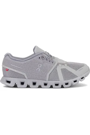 On Running Cloud 5 Sneaker in Grey