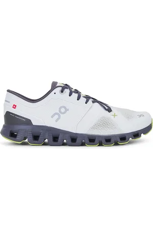 On Running Cloud X 3 Sneaker in White